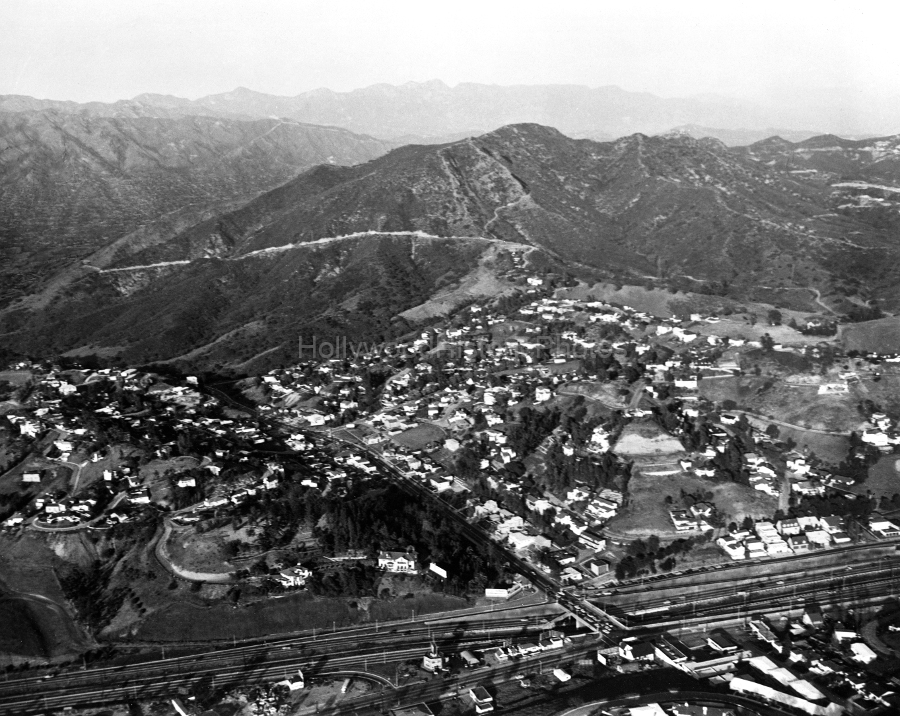 Cahuenga Pass & Barham 1940 WM.jpg